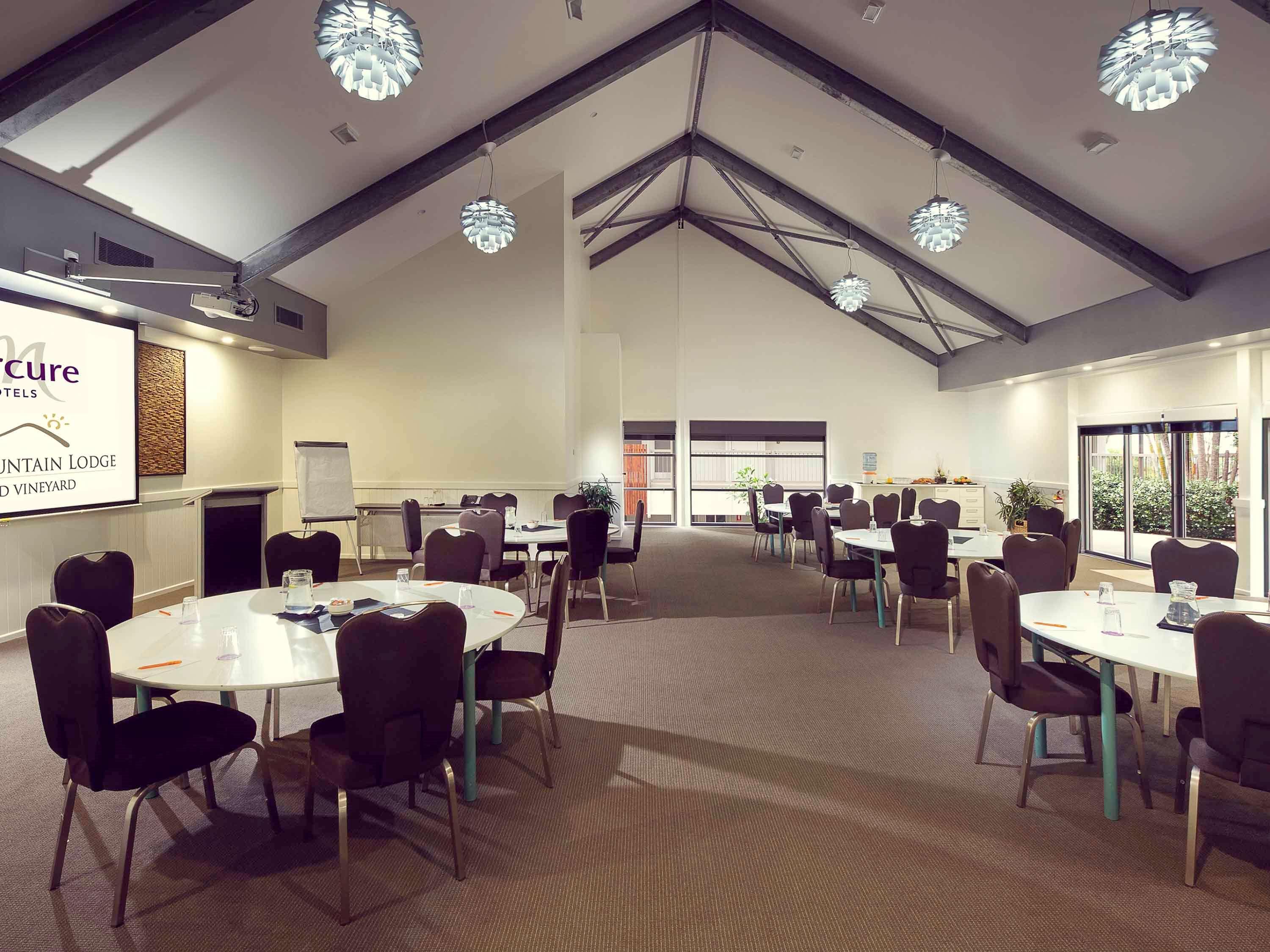 Mercure Clear Mountain Lodge Mount Samson Esterno foto